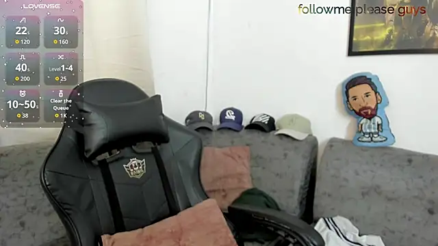 sweetlatinoboy online show from June 2026 12:10:02 PM
