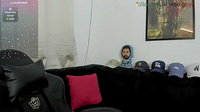 sweetlatinoboy online show from May 2026 11:29:01 AM