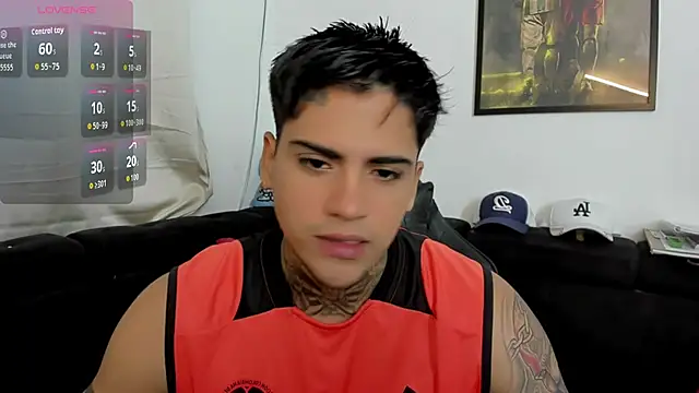 sweetlatinoboy online show from March 2026 11:19:02 AM