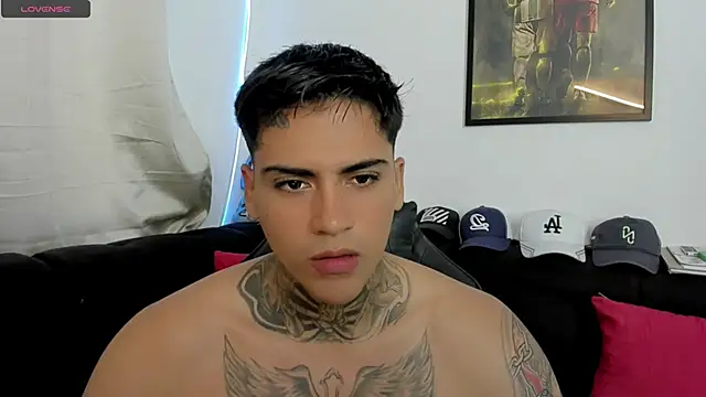 Snapshot of sweetlatinoboy chatting on March 2026 02:53:02 PM sweetlatinoboy online show from March 2026 02:53:02 PM