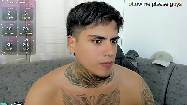sweetlatinoboy online show from August 2026 09:52:02 PM