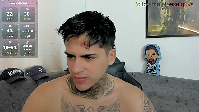 sweetlatinoboy online show from June 2026 12:13:02 PM