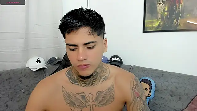 sweetlatinoboy online show from July 2026 09:31:01 AM