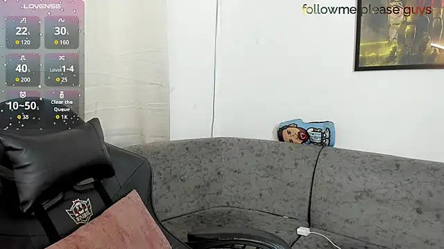 sweetlatinoboy online show from June 2026 12:10:02 PM