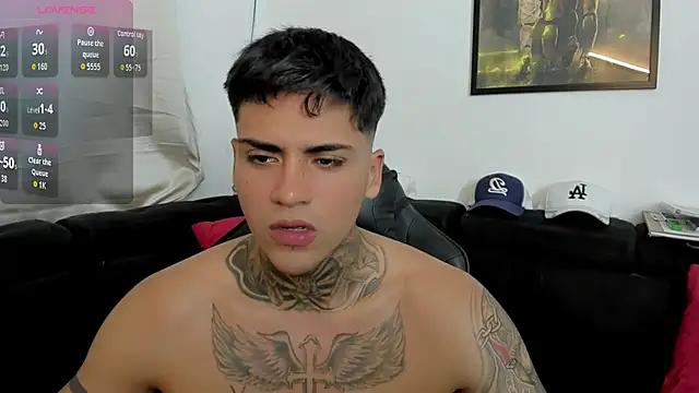 sweetlatinoboy online show from March 2026 11:24:01 PM