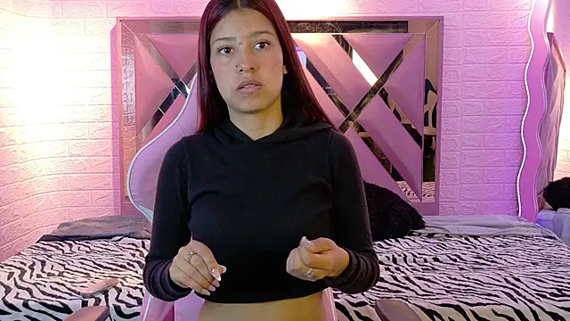 Sophi Rouse22 online show from March 2026 12:51:02 PM