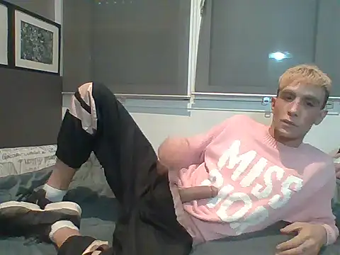 victororange online show from March 2026 03:04:02 PM