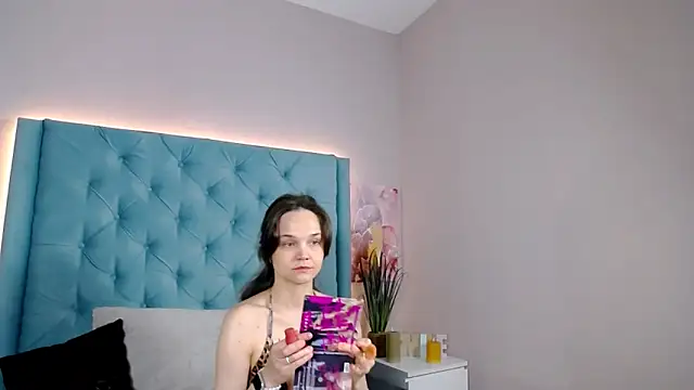 IowaSin online show from April 2026 01:01:02 PM