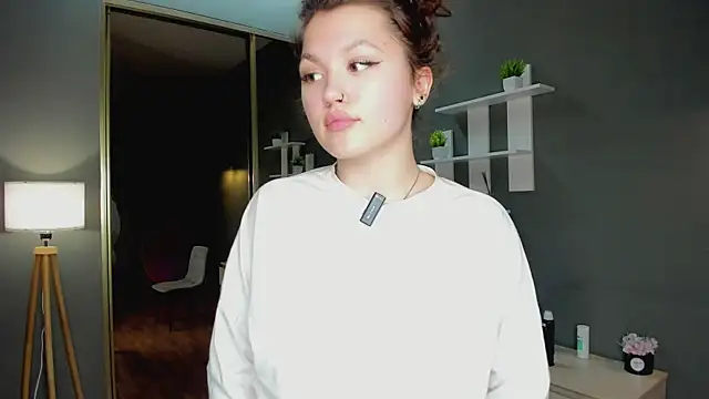 VanVanVibe online show from March 2026 09:48:01 PM