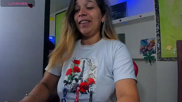 Melisa 14 online show from May 2026 11:49:01 AM
