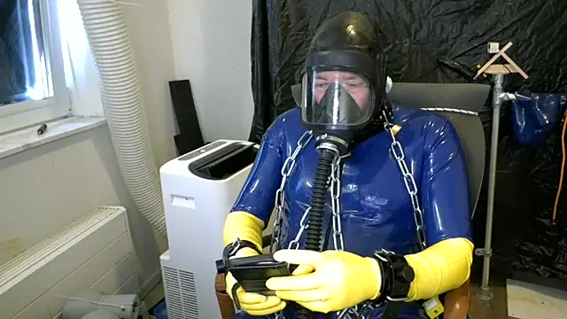 latexslaveboy online show from June 2026 08:03:02 AM
