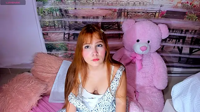 little doll18  online show from June 2026 07:48:01 PM
