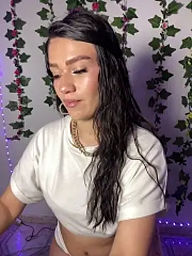 chloe evans0 online show from June 2026 11:26:01 AM