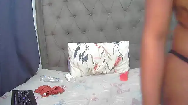 Sexy-Dinamy online show from April 2026 09:16:01 AM