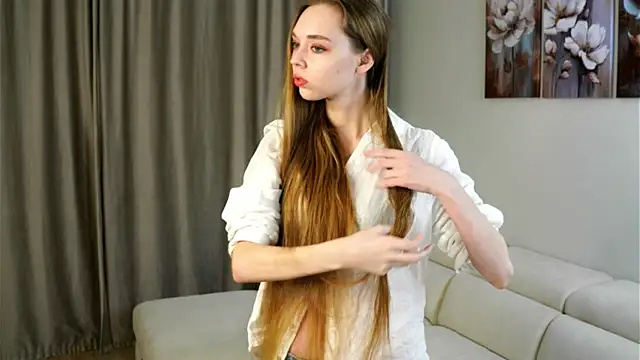 HermaFrain online show from April 2026 08:37:02 PM