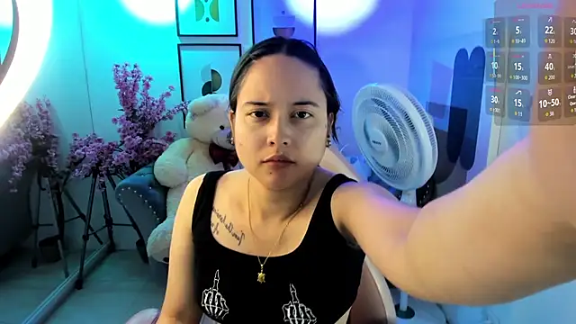 Shady bug online show from July 2026 08:09:01 PM