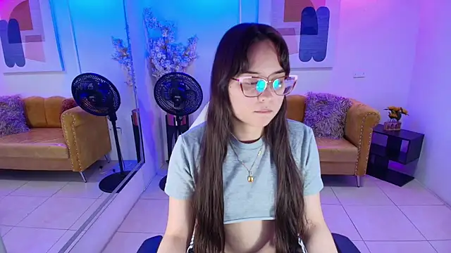 Snapshot of Shady_bug chatting on March 2026 07:49:01 PM Shady bug online show from March 2026 07:49:01 PM