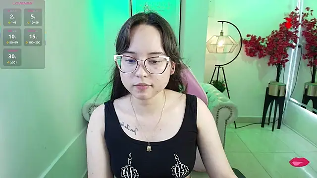 Shady bug online show from April 2026 08:27:01 PM