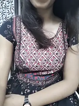 myra77 online show from May 2026 05:00:01 PM