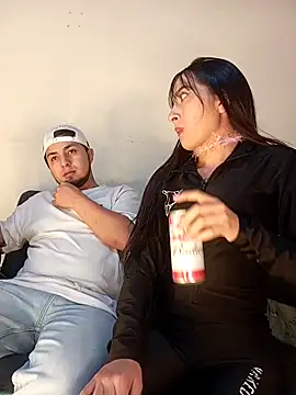 Wild-lovers18 online show from April 2026 04:03:01 AM