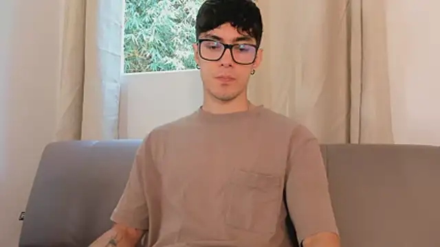 etham wolf1 online show from March 2026 05:04:01 PM