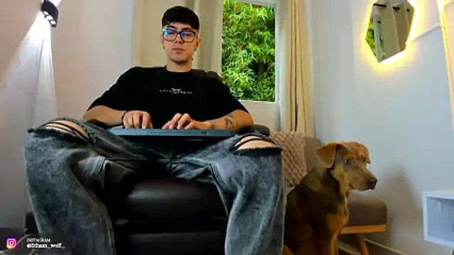 etham wolf1 online show from June 2026 05:51:02 PM
