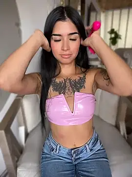 Shalom pink18 online show from April 2026 05:53:01 PM