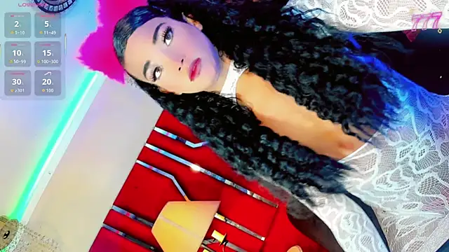 Snapshot of Paola_Delfino chatting on April 2026 11:50:01 AM Paola Delfino online show from April 2026 11:50:01 AM