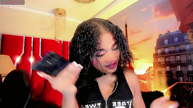 Paola Delfino online show from June 2026 11:31:01 AM