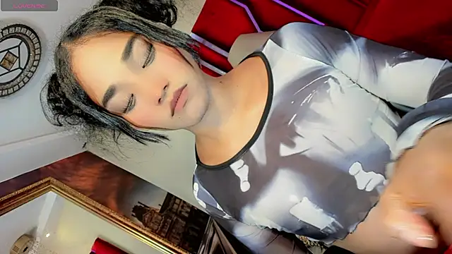 Paola Delfino online show from April 2026 05:20:02 PM
