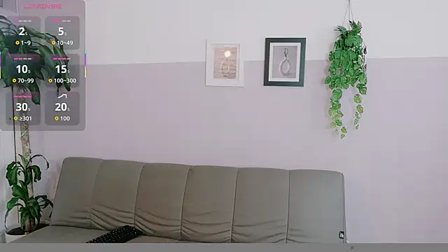 Snapshot of Zara_Fire chatting on May 2026 09:13:01 PM Zara Fire online show from May 2026 09:13:01 PM