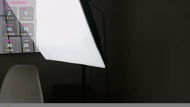Snapshot of Zara_Fire chatting on May 2026 10:26:01 PM Zara Fire online show from May 2026 10:26:01 PM