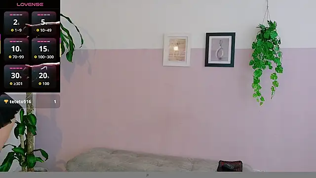 Snapshot of Zara_Fire chatting on June 2026 08:25:02 PM Zara Fire online show from June 2026 08:25:02 PM