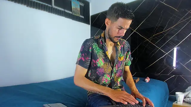 Leo Vesper online show from April 2026 12:01:01 PM