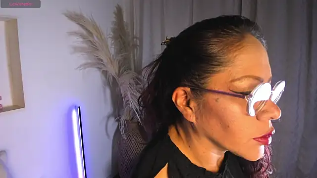Mariia Paulaa online show from May 2026 04:21:02 AM
