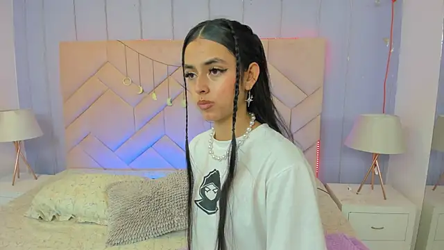 Eimy Blaze online show from June 2026 07:36:01 PM