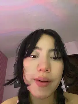 Snapshot of MayyBonita chatting on June 2026 05:36:01 PM MayyBonita online show from June 2026 05:36:01 PM