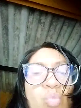LatinSquirtBaby online show from May 2026 01:21:01 PM