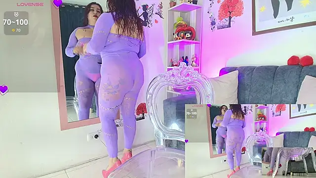 Zully Green online show from April 2026 03:24:02 AM