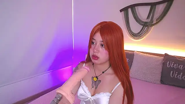 Amber Palmer online show from April 2026 08:51:02 PM