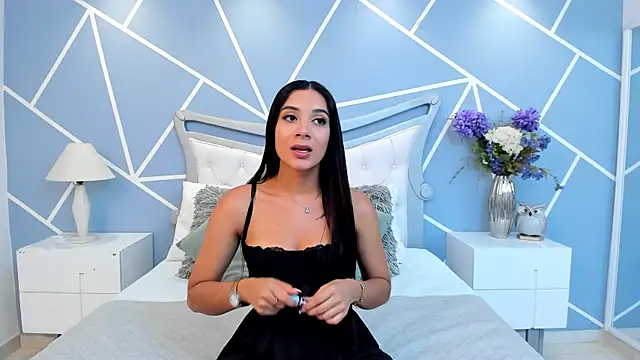 EmmaFosther online show from June 2026 07:12:02 PM