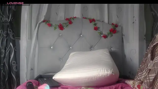 Victoria Founta1 online show from July 2026 10:58:01 PM