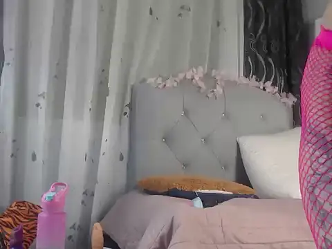 Victoria Founta1 online show from March 2026 07:04:02 PM