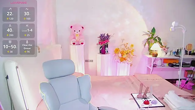 Evelyn-007 online show from July 2026 03:44:02 PM