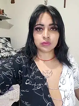 Sarah-917 online show from April 2026 08:15:01 PM