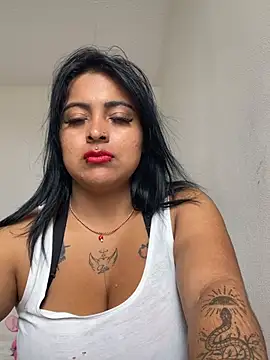 Sarah-917 online show from July 2026 04:29:01 PM