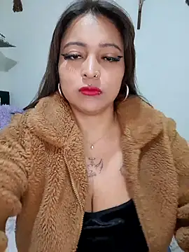 Sarah-917 online show from April 2026 11:27:01 AM