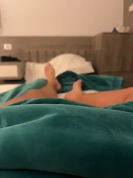 davidjh1 online show from March 2026 12:13:01 AM