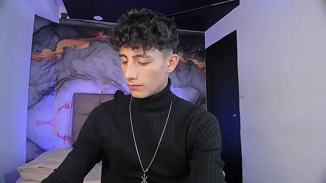 MaxiimoRomano  online show from April 2026 12:50:02 PM