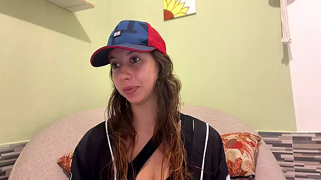 Julieta Jol online show from April 2026 01:29:01 PM
